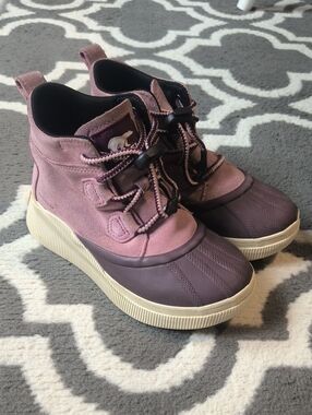 Sorel Kids Pink and Plum About Town Boot
